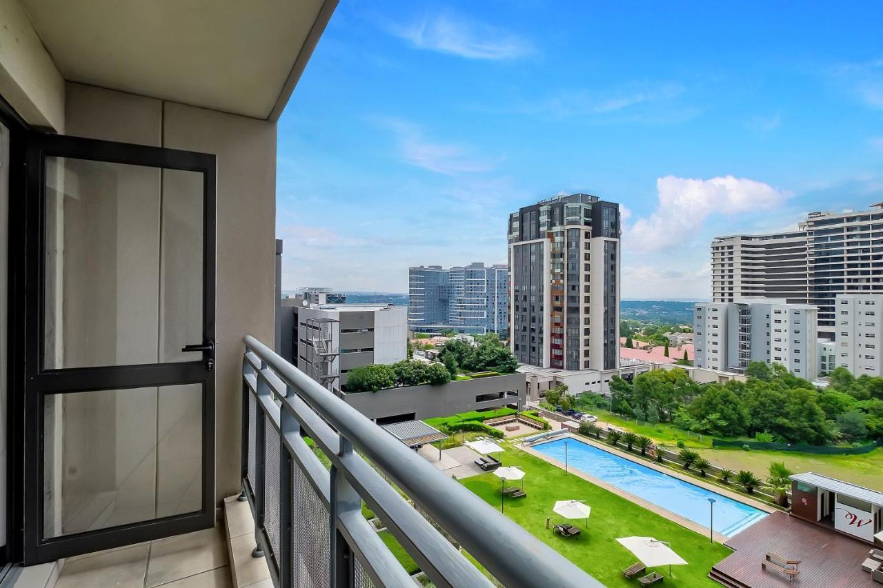 2 Bedroom 2 Bath Luxury - Sandton Cbd 约翰内斯堡 外观 照片