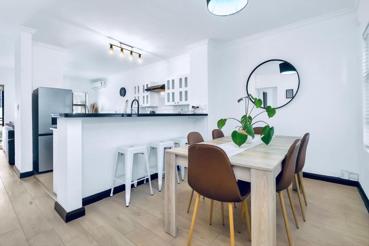 2 Bedroom 2 Bath Luxury - Sandton Cbd 约翰内斯堡 外观 照片