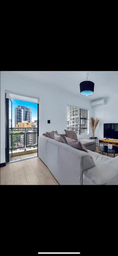 2 Bedroom 2 Bath Luxury - Sandton Cbd 约翰内斯堡 外观 照片